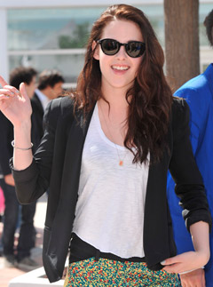 Kristen Stewart arrives at Cannes