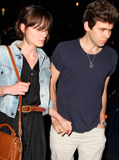 Keira Knightley's engagement ring - Marie Claire - Marie Claire UK