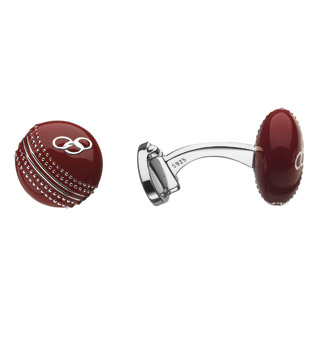 Links of London venture cufflinks, &pound;95 | Father's Day Gift Guide | Marie Claire | Marie Claire UK