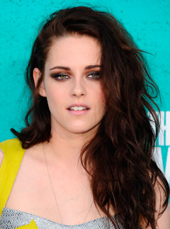 Kristen Stewart at the MTV Movie Awards 2012