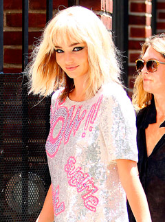 Miranda Kerr wears a blonde wig on a photoshoot in New York