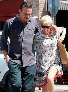 Jason Segel and Michelle Williams 