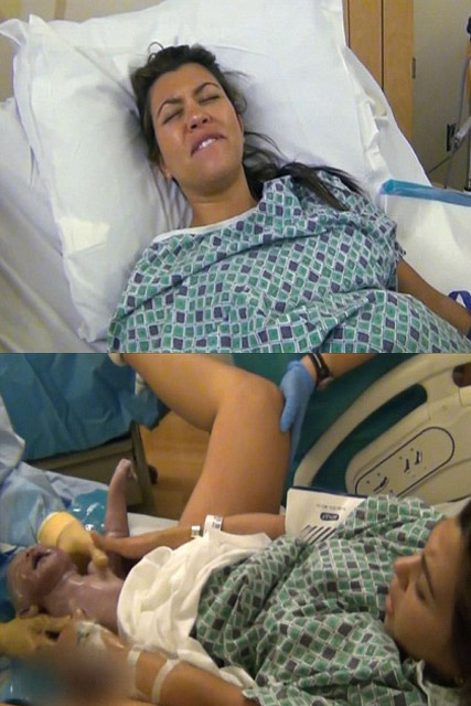 Kourtney Kardashian Giving Birth To Baby Girl Episode