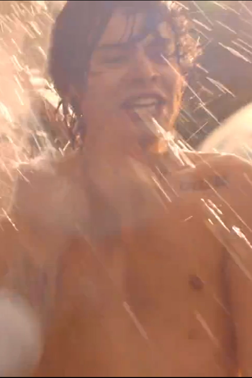 One Direction Live While We're Young