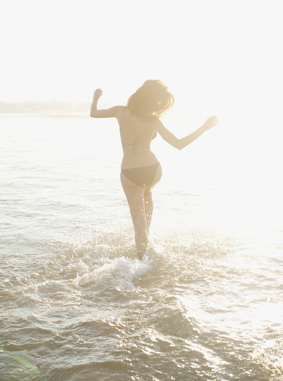 Woman dancing 