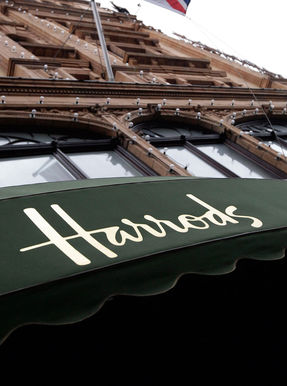 Harrods Teams Up With Dior For Store Takeover