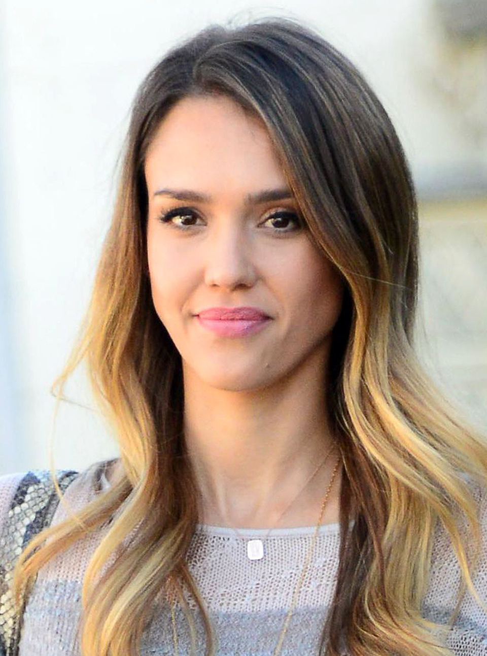 Jessica Alba Dip-dye 