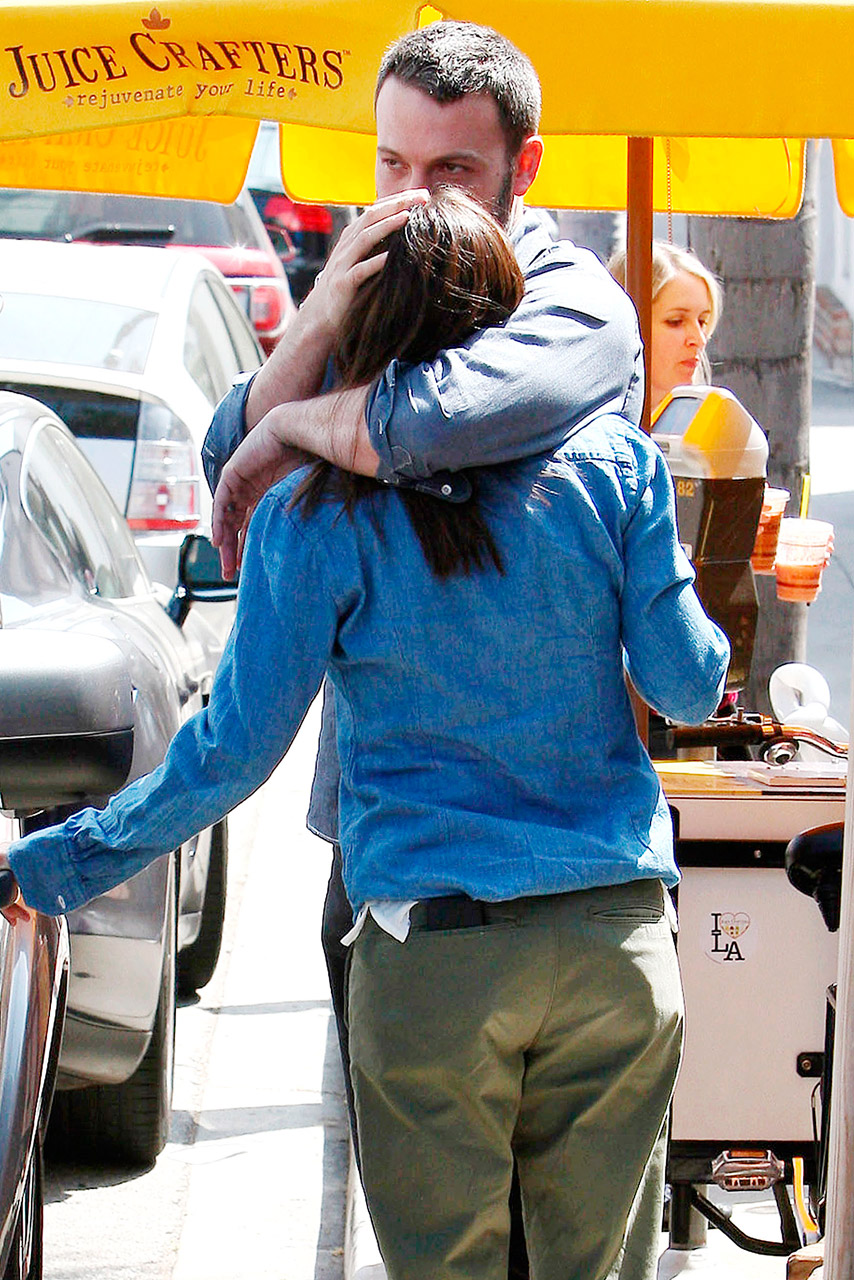 Ben Affleck and Jennifer Garner - What the stars got up to this weekend - celebrity photos