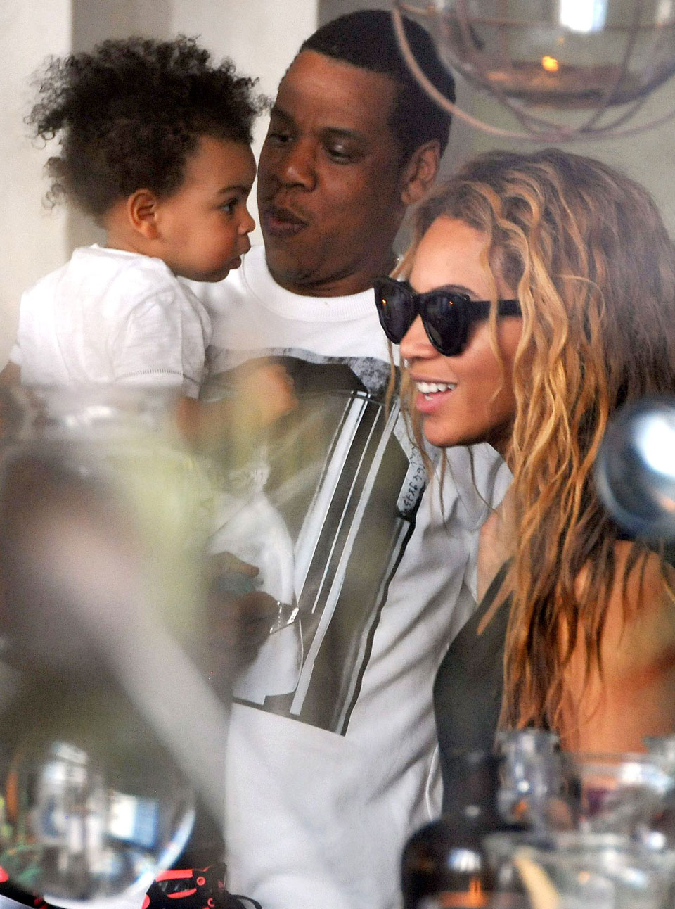 Beyonce Jay-Z Blue Ivy in Paris