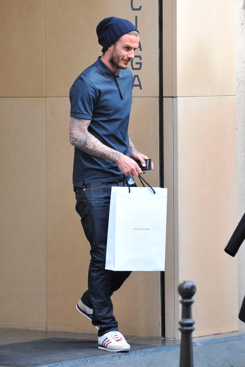 David And Victoria Beckham Go On A Shopping Spree In Paris David And Victoria Beckham Go On A Shopping Spree In Paris