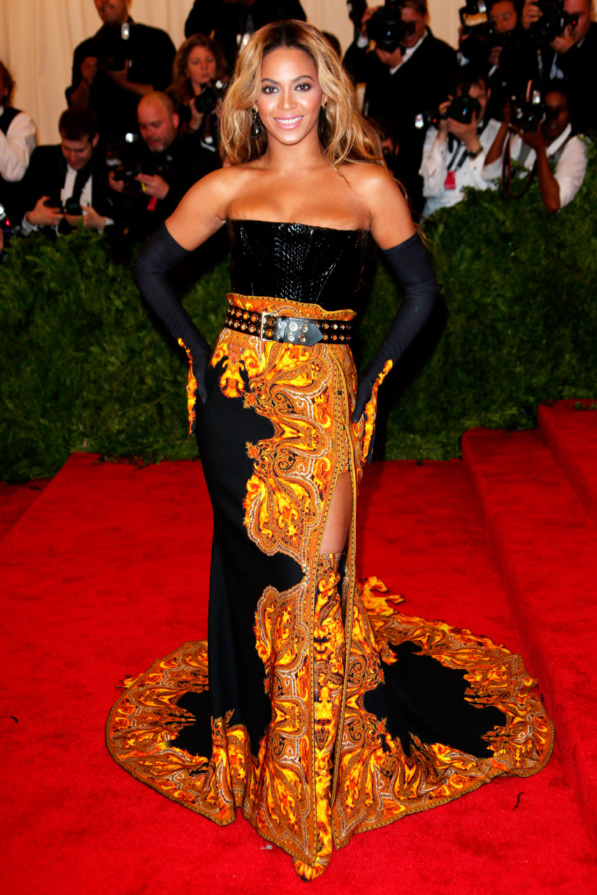 Beyonce at the Met Ball 2013 Beyonce at the Met Ball 2013