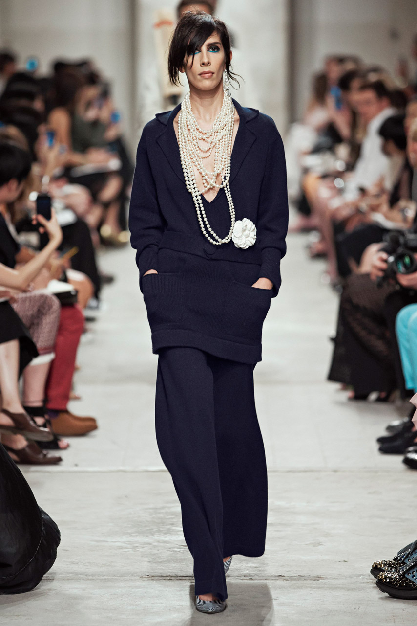 Chanel Cruise 2014 Collection in Singapore