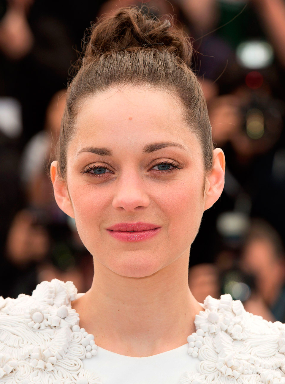 Marion Cotillard - Updos