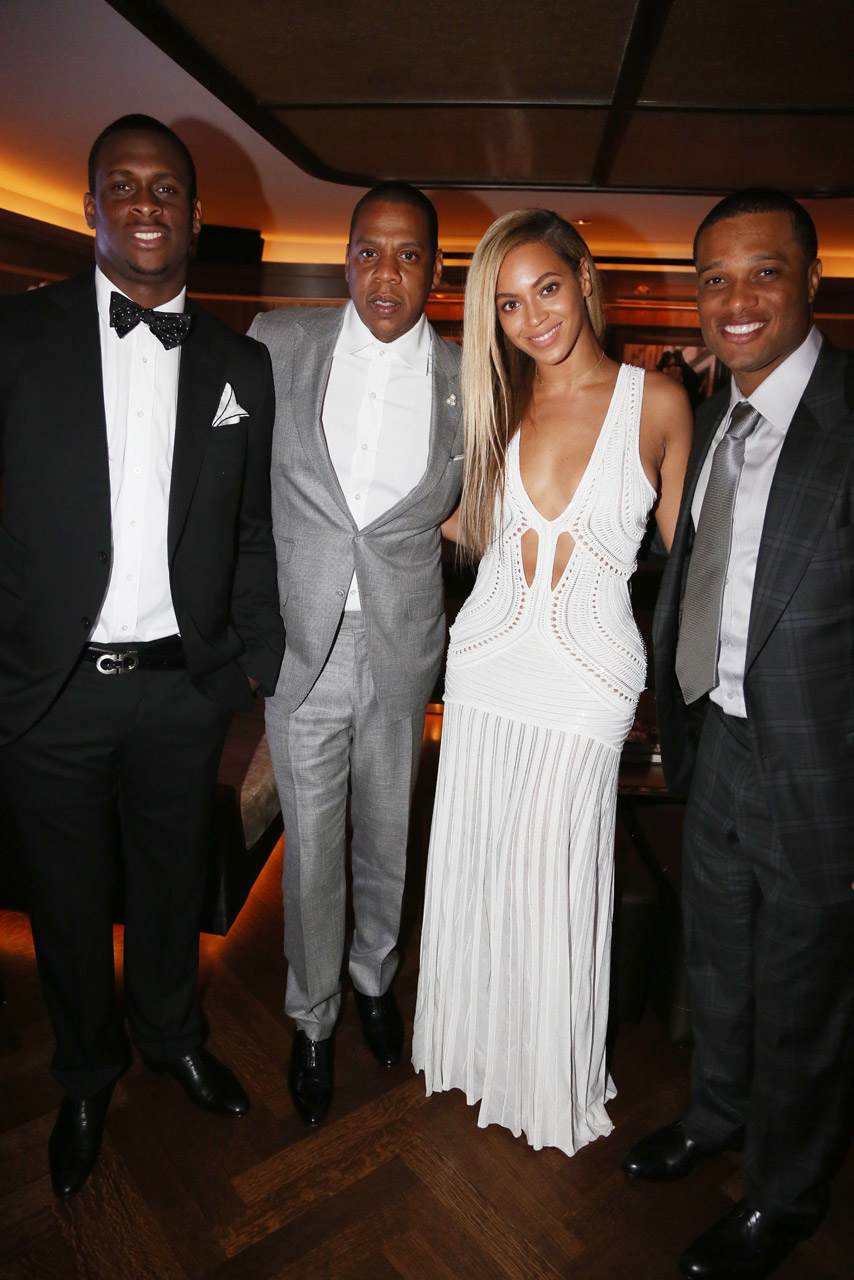 Jay-Z and Beyonce at the 10th anniversary party of the 40/40 club Jay-Z and Beyonce at the 10th anniversary party of the 40/40 club