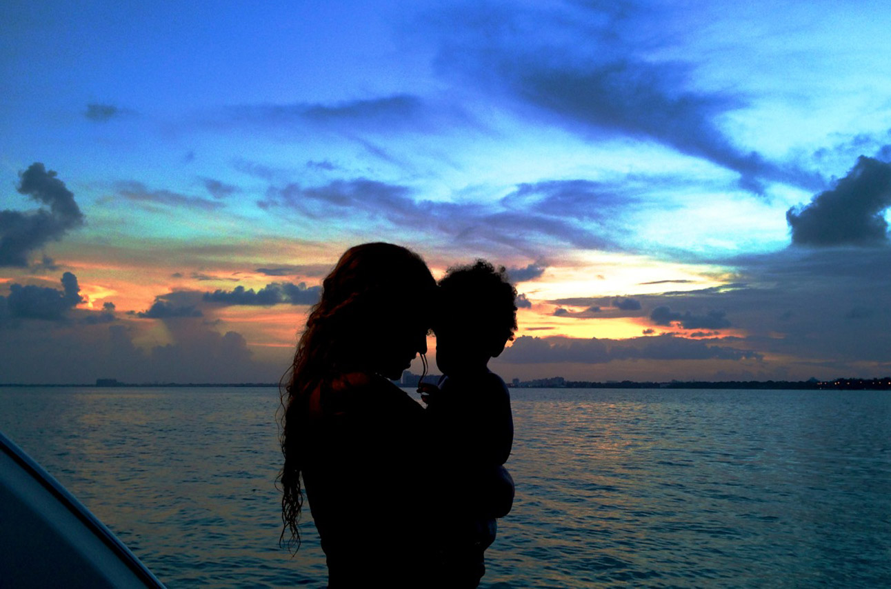 Beyonce and Blue Ivy's adorable holiday photos Beyonce and Blue Ivy's adorable holiday photos
