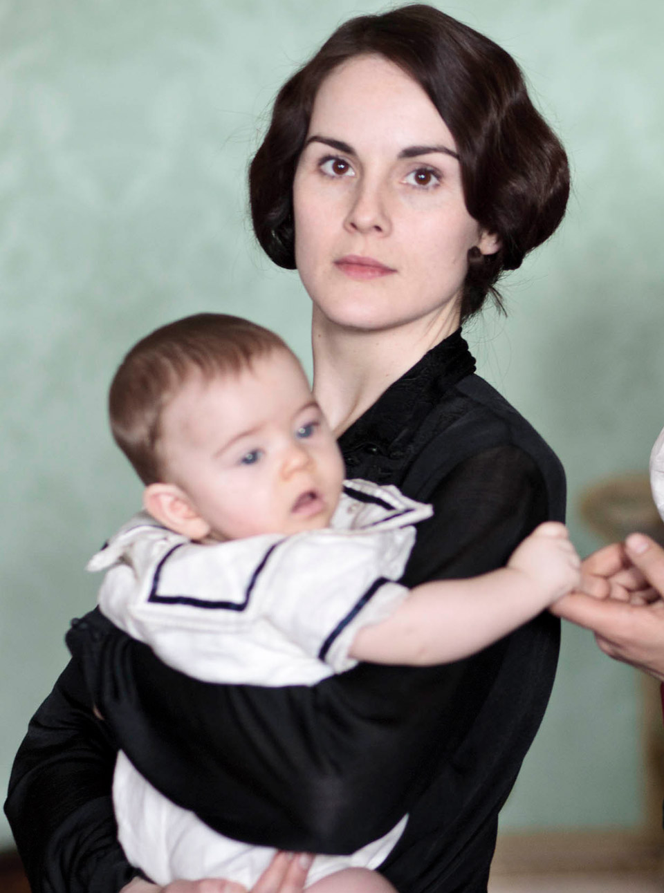 Brand new pictures from Downton Abbey series 4