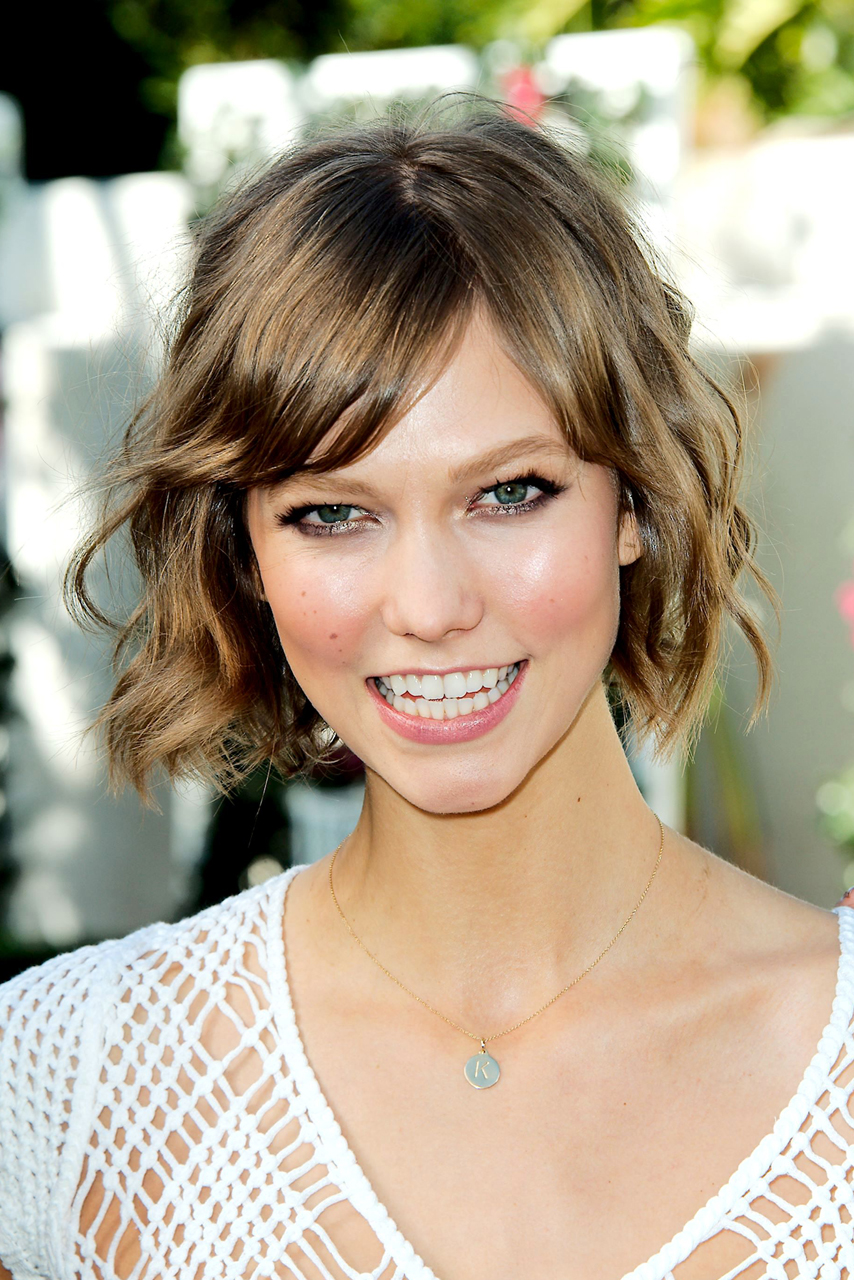 Karlie Kloss - Curly Hairstyles