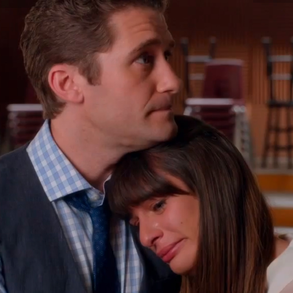 Lea Michele cries in Cory Monteith tribute episode