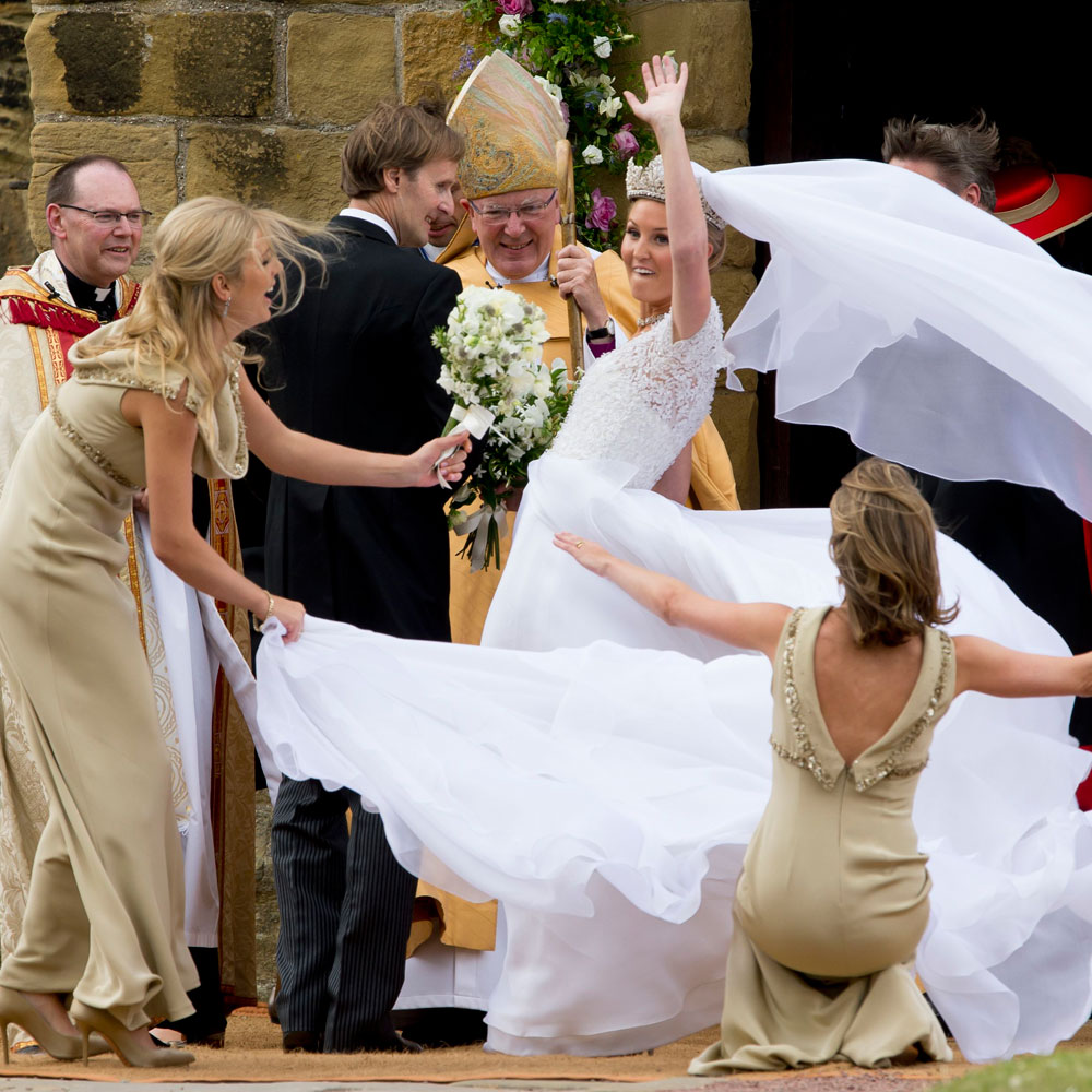 Bridesmaid etiquette