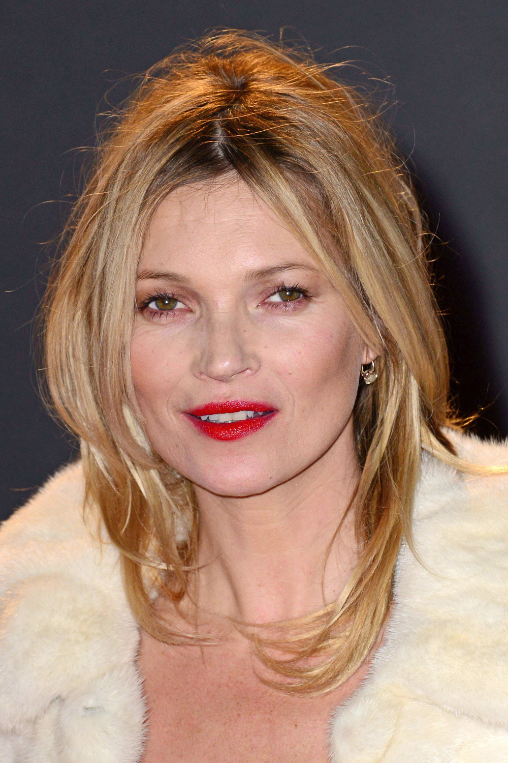 Kate Moss tousled mid-length hairstyle Kate Moss tousled mid-length hairstyle