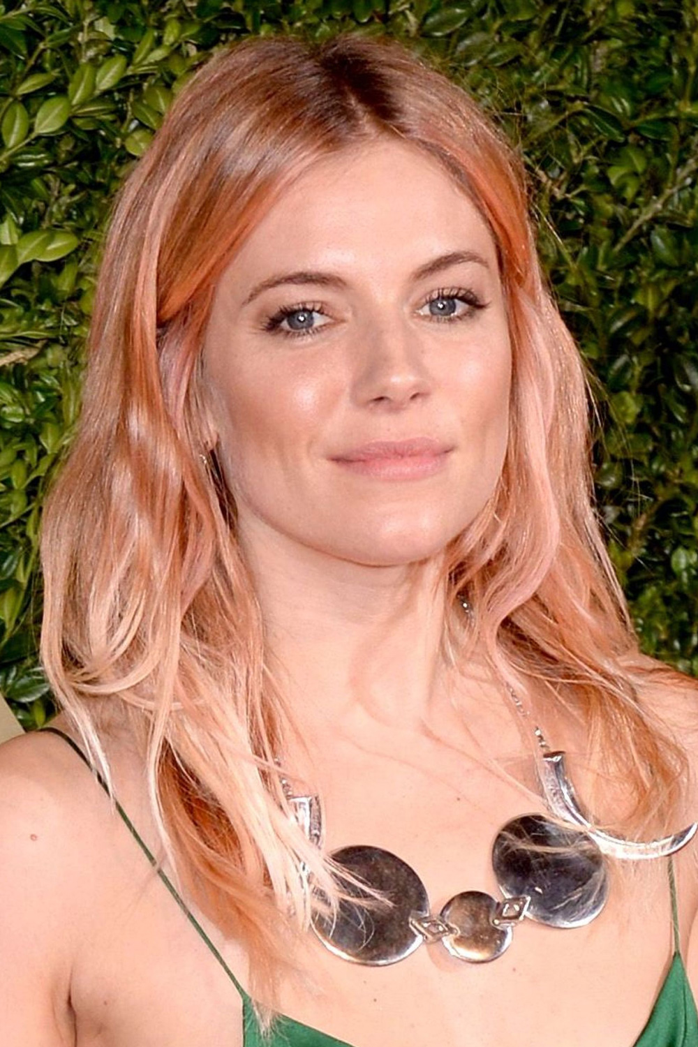 Sienna Miller's mid-length hairstyle Sienna Miller's mid-length hairstyle