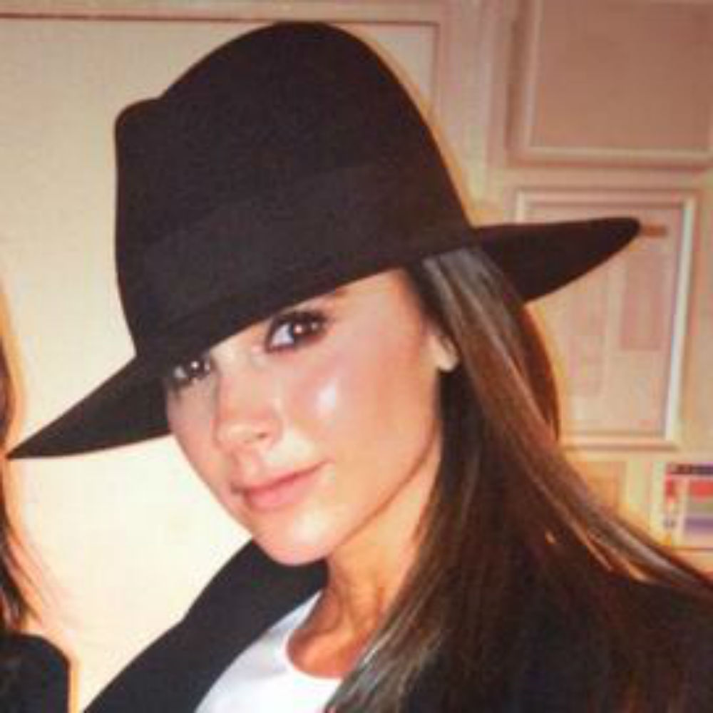 Victoria Beckham surprises Beverley Knight backstage at The Bodyguard