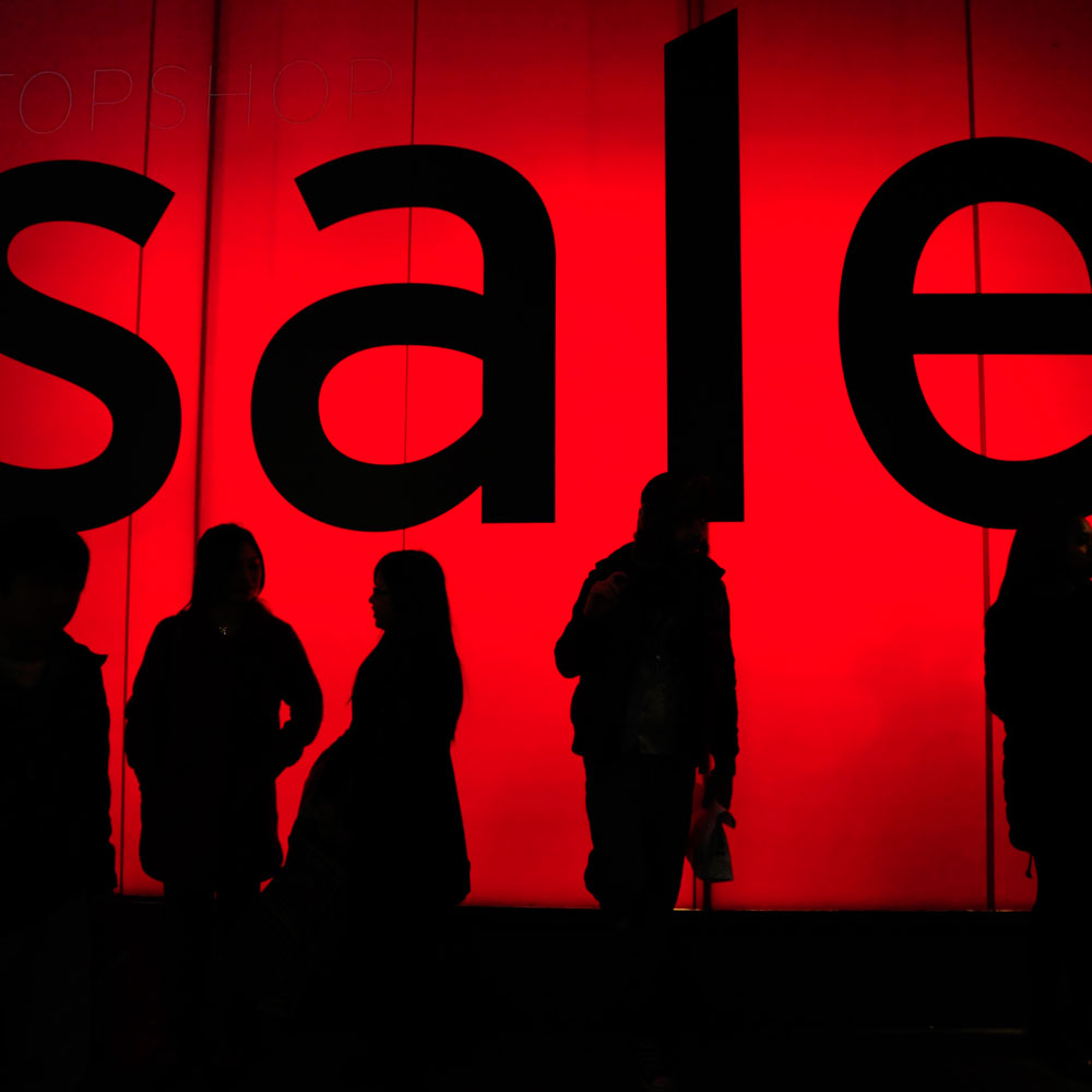 Sales shopping guide