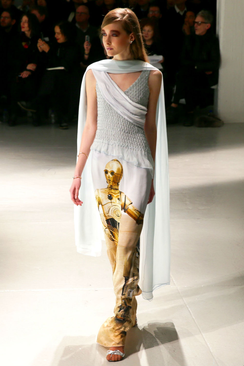 39;Star Wars' Dresses Bring the Force to NYC Fashion Show