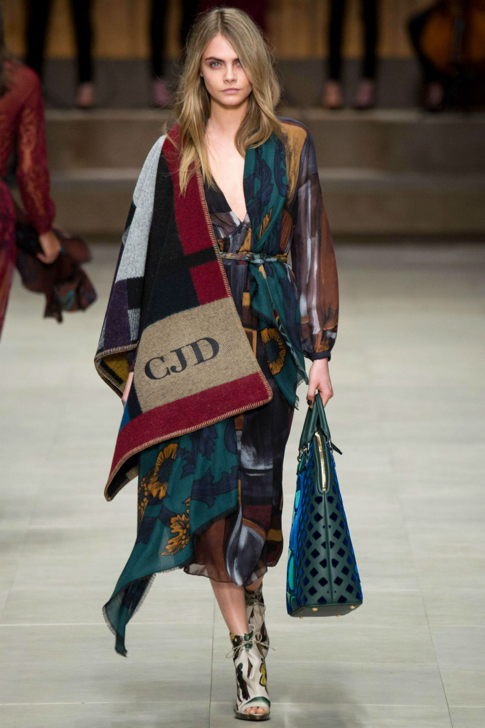 Cara Delevingne Burberry runway Cara Delevingne Burberry runway