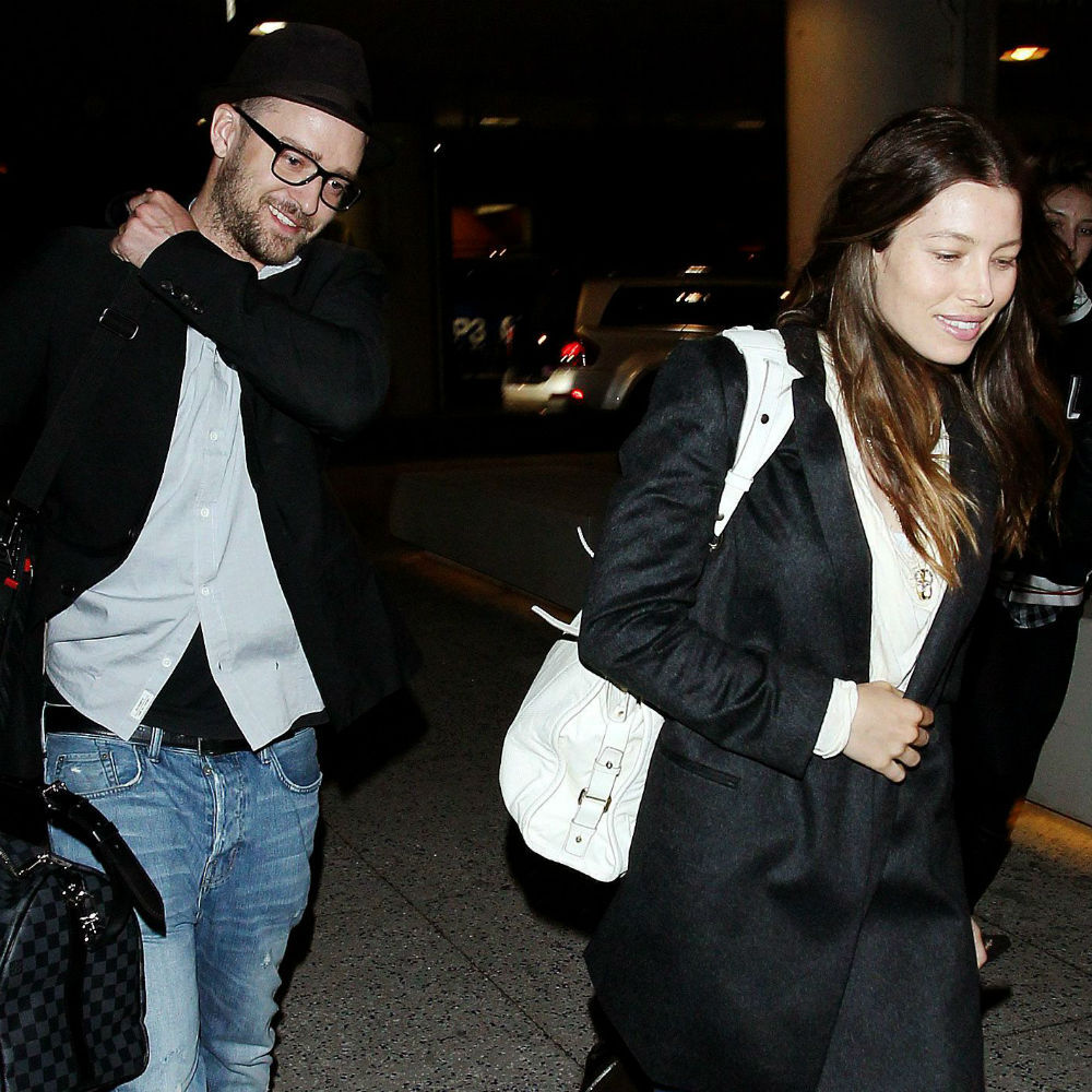 Justin Timberlake Jessica Biel airport style