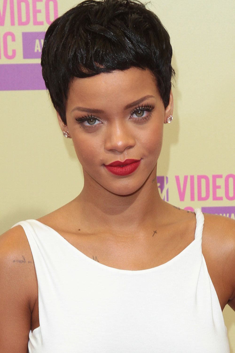 Rihanna Short Hairstyles Rihanna Short Hairstyles