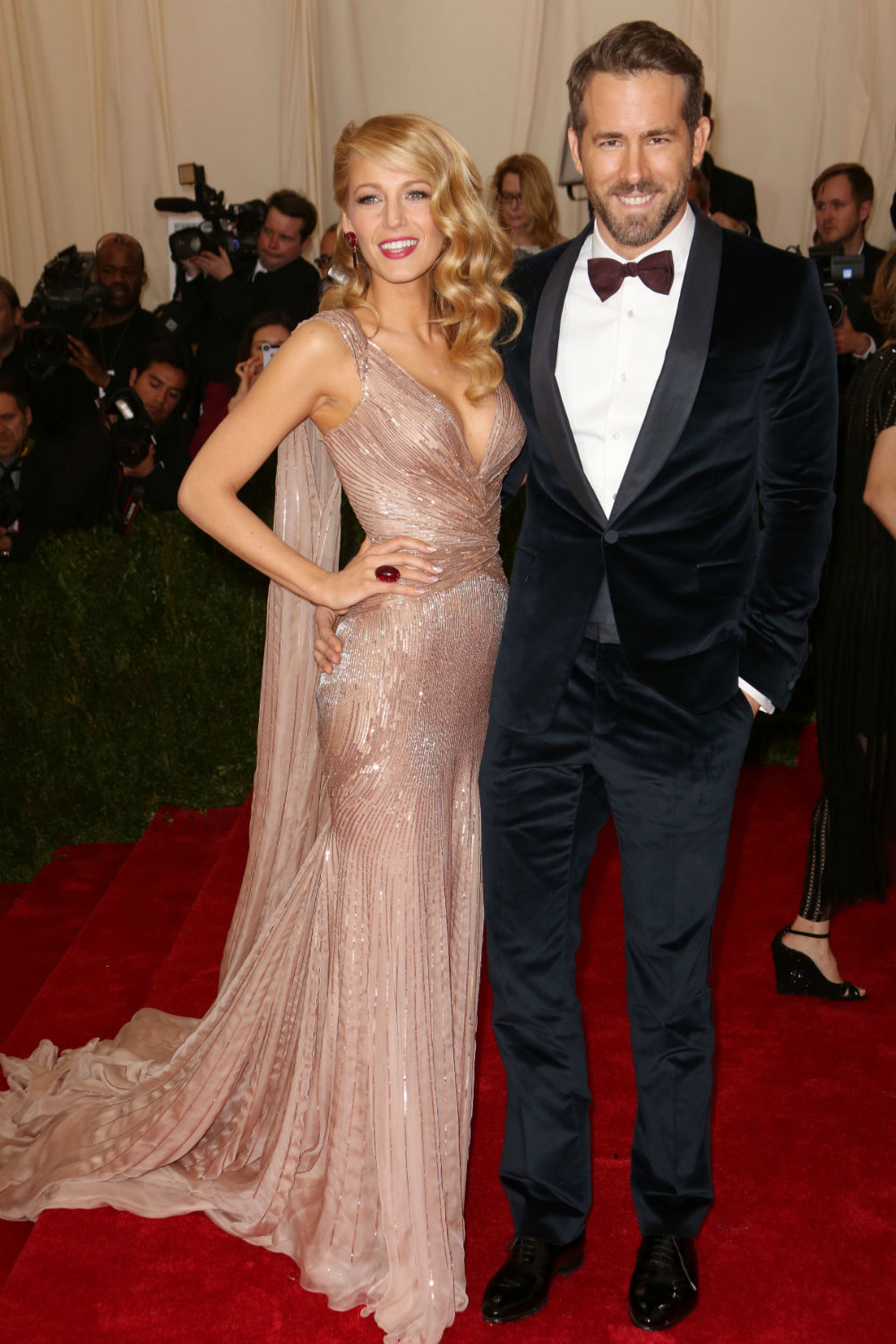 Blake Lively Ryan Reynolds Met Ball 2014 Blake Lively Ryan Reynolds Met Ball 2014