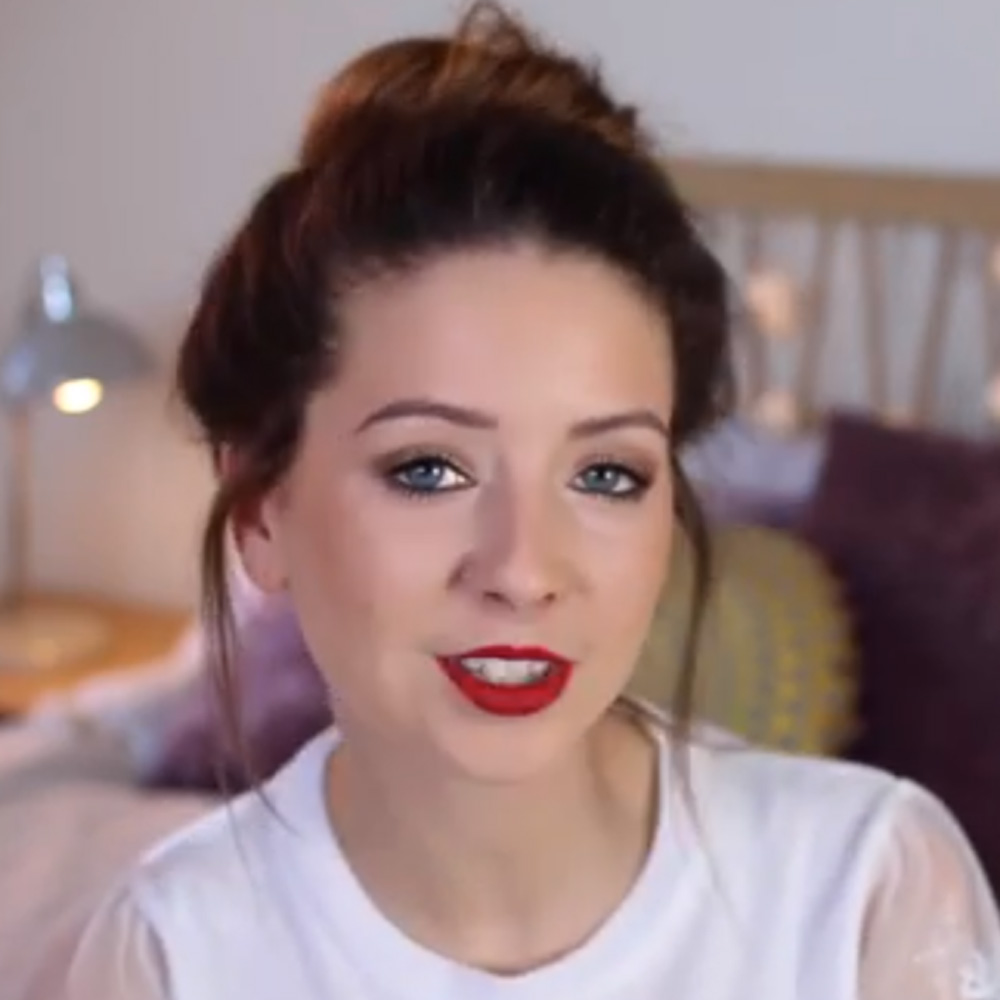 Zoella thumb
