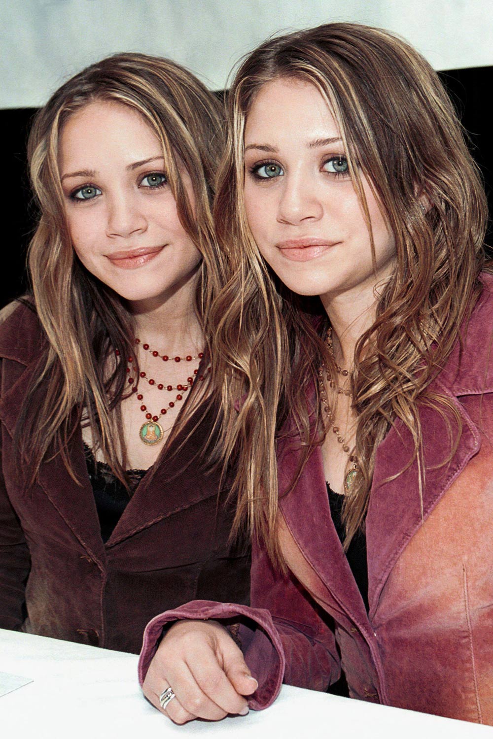 Mary-Kate and Ashley Olsen Mary-Kate and Ashley Olsen