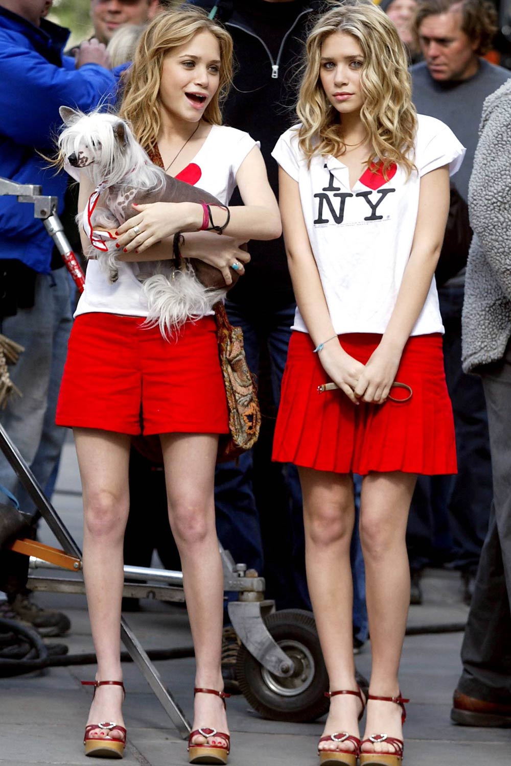 Mary-Kate and Ashley Olsen Mary-Kate and Ashley Olsen