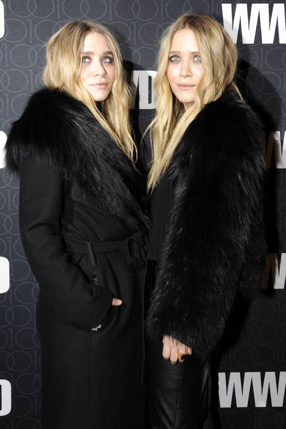 Mary-Kate and Ashley Olsen Mary-Kate and Ashley Olsen