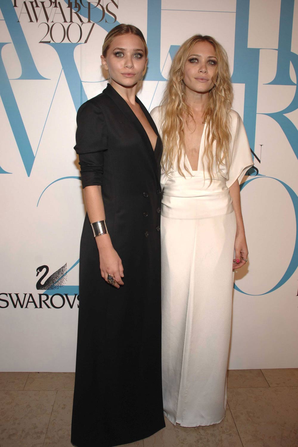 Mary-Kate and Ashley Olsen Mary-Kate and Ashley Olsen