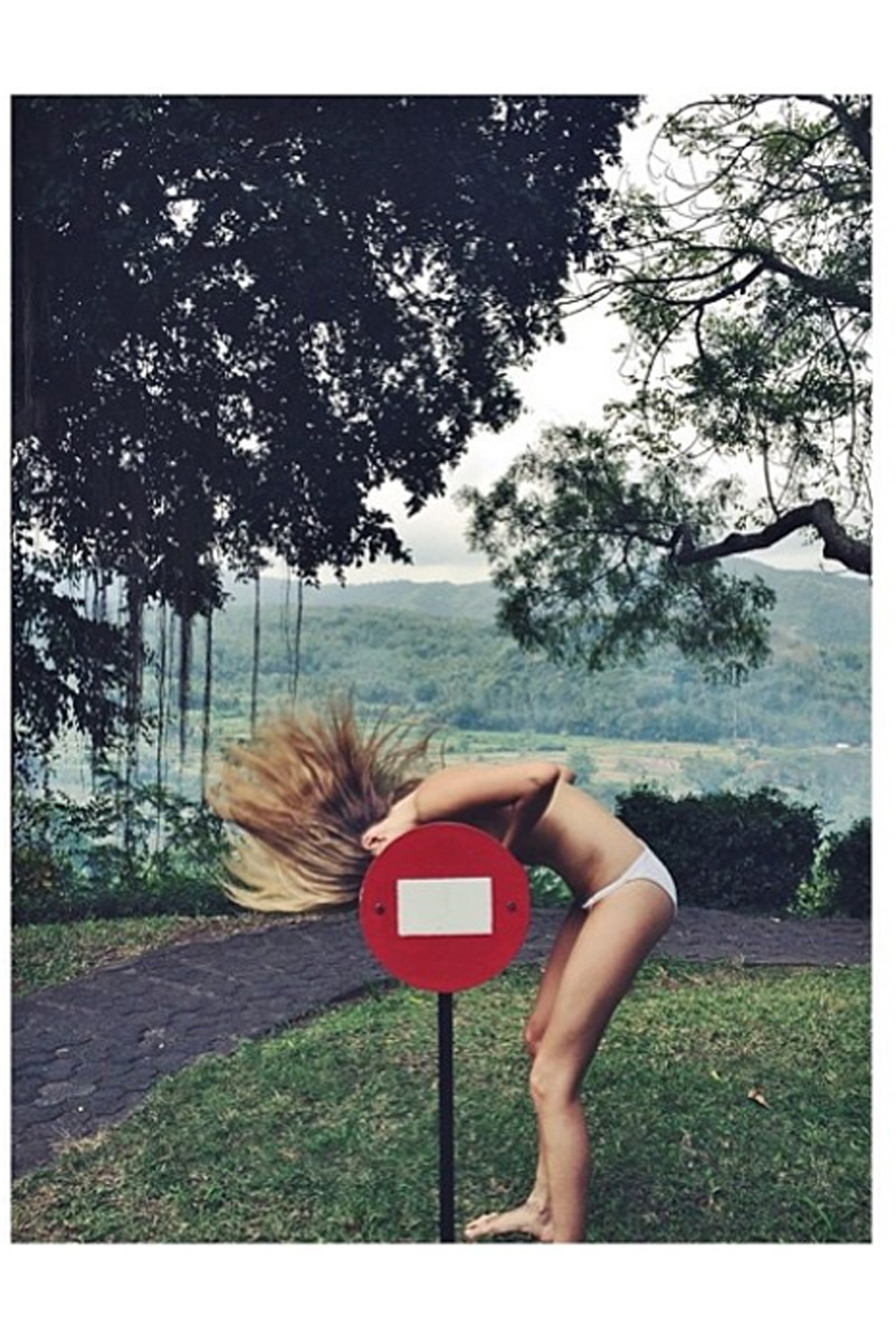 Cara Delevingne Bali Trip Cara Delevingne Bali Trip