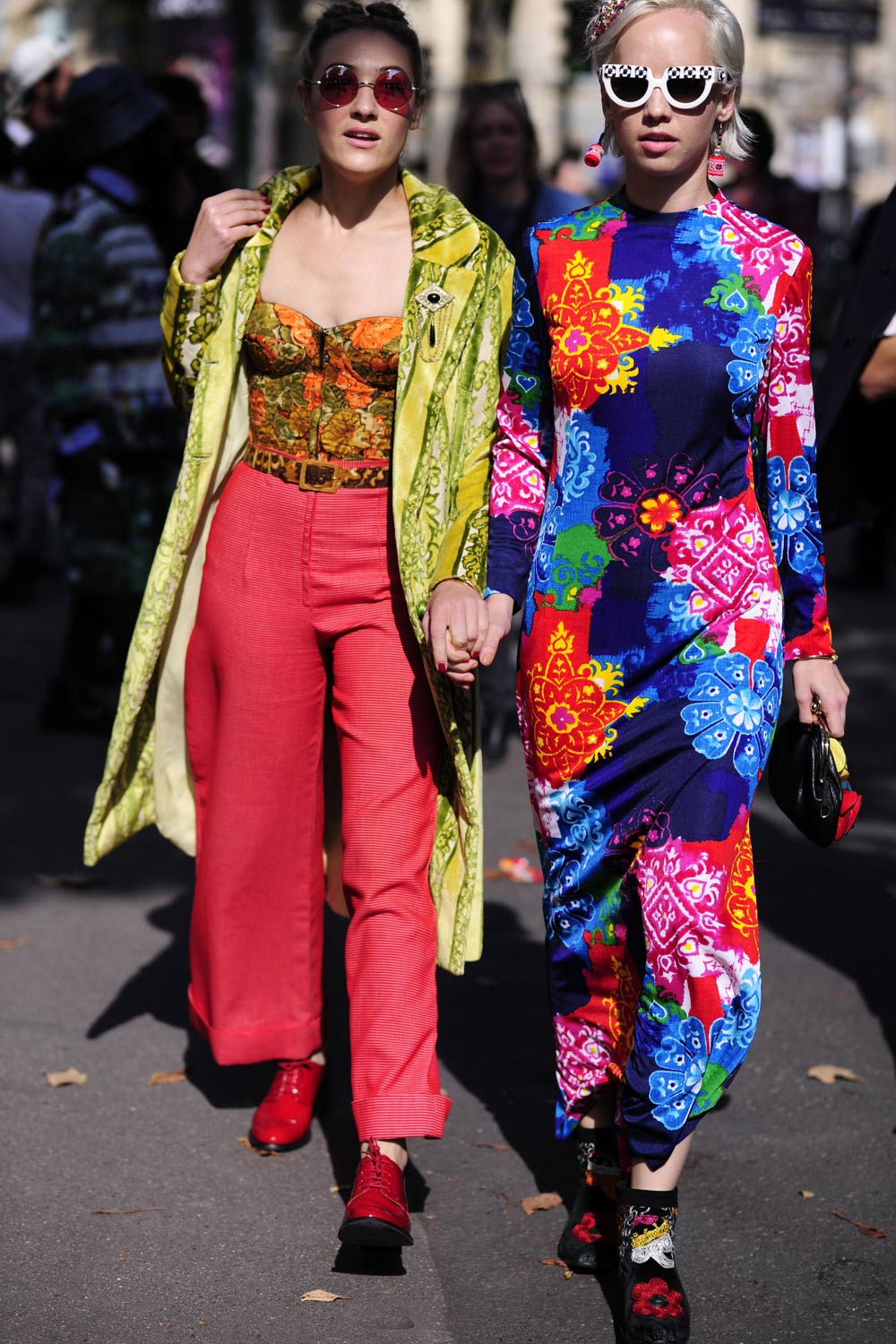 Mia Moretti And Caitlin Moe