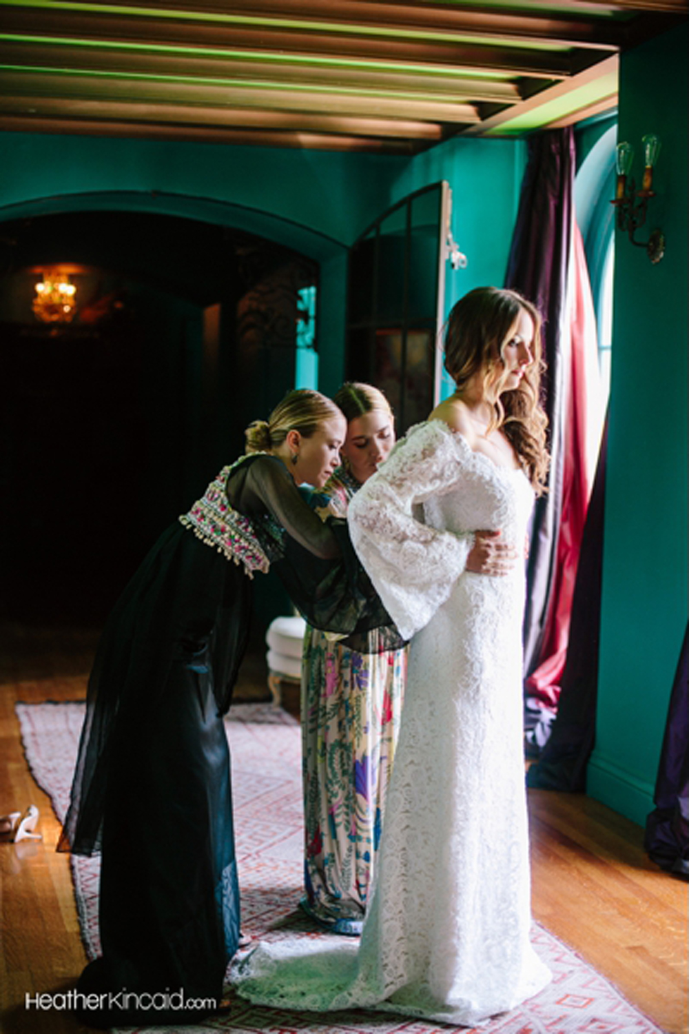 Mary Kate and Ashley Olsen wedding Mary Kate and Ashley Olsen wedding