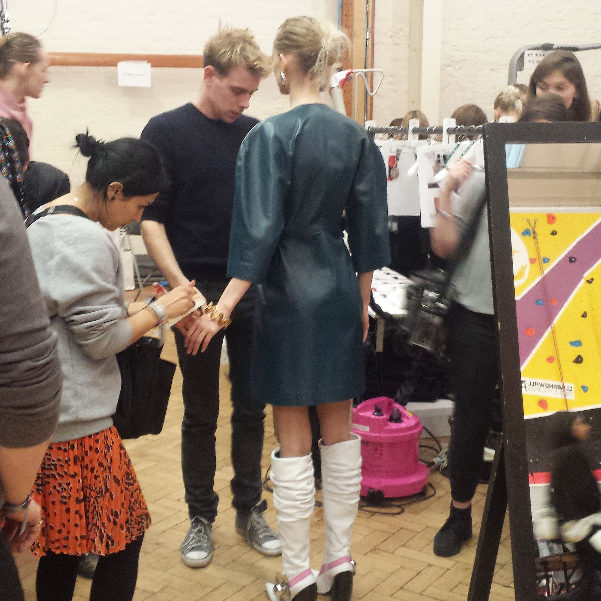 5 Beautiful Backstage Moments We Caught At JW Anderson's AW15 Show
