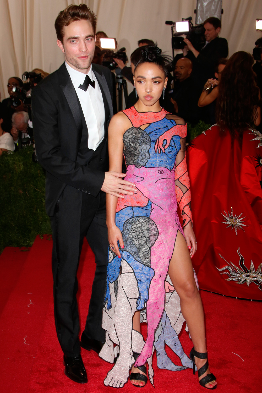 Robert-Pattinson-and-FKA-Twiggs.jpg