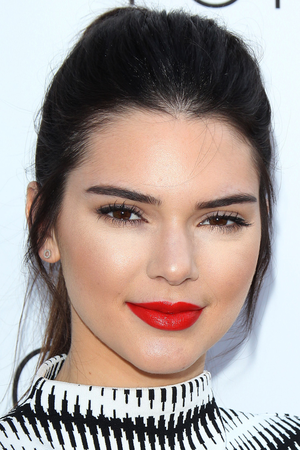 Kendall Jenner, Lipstick Queen The Model Unveils Her Estee Lauder