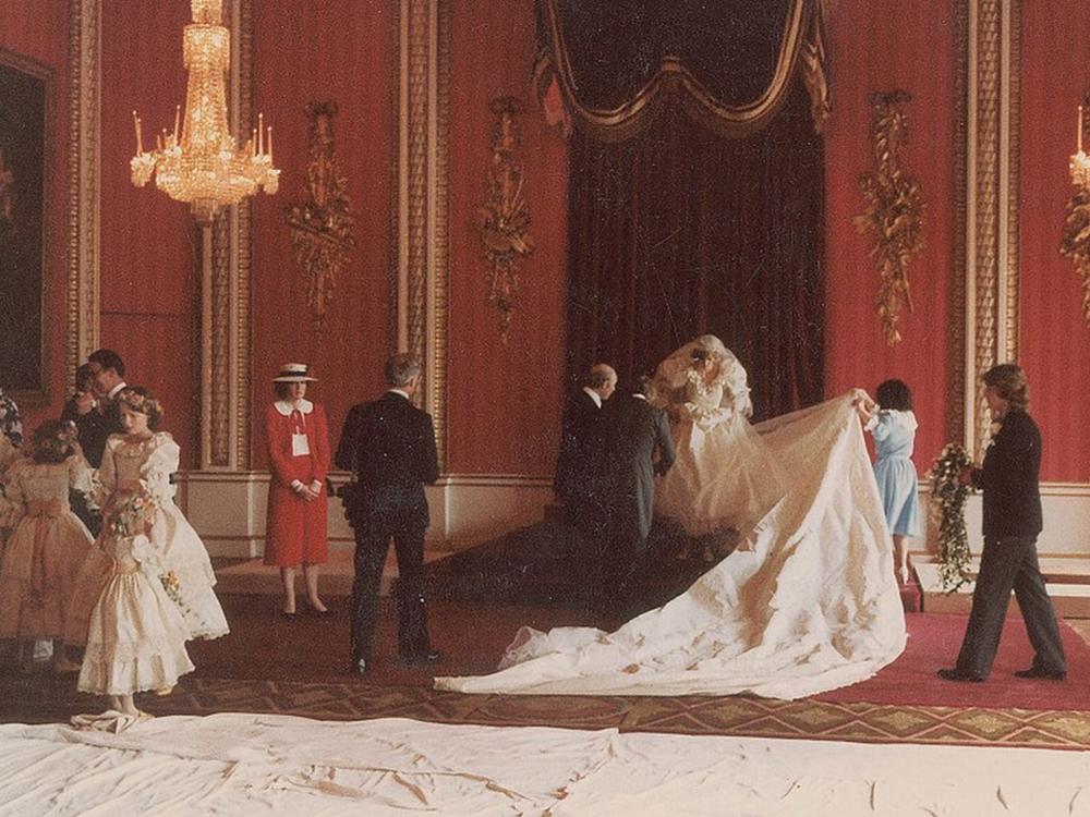 Unseen Photos Of Prince Charles And Princess Diana's Wedding Released