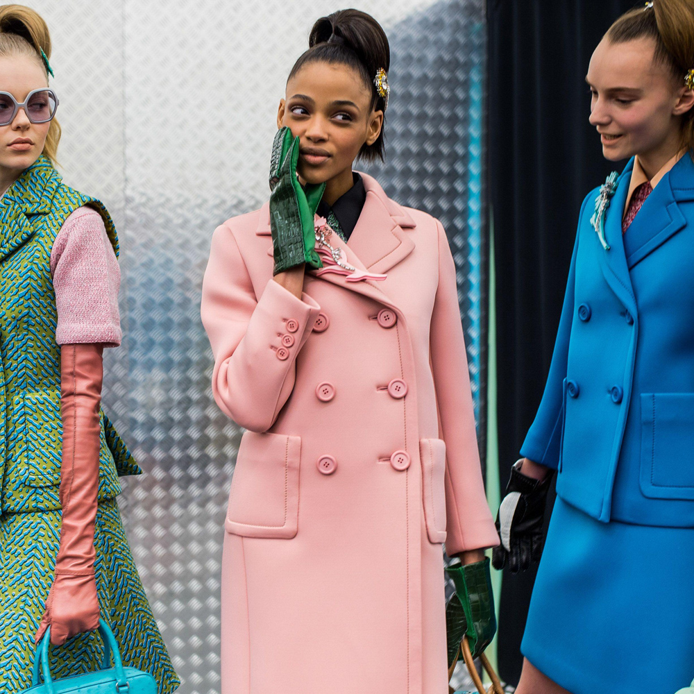 7 Ways Our Queen Is Totally On Trend For AW15