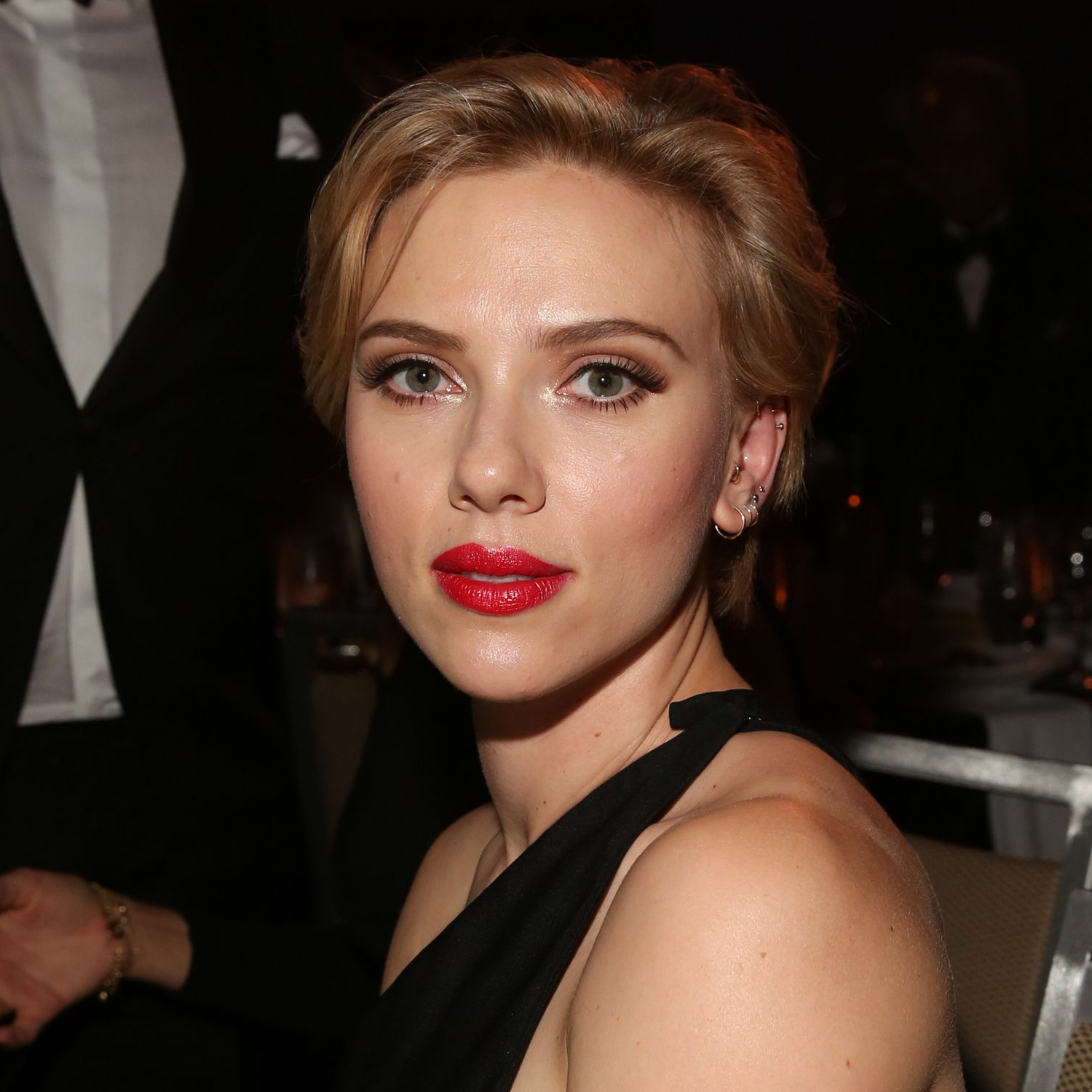 Scarlett Johansson Is Highest Grossing Actress Of All Time Marie Claire