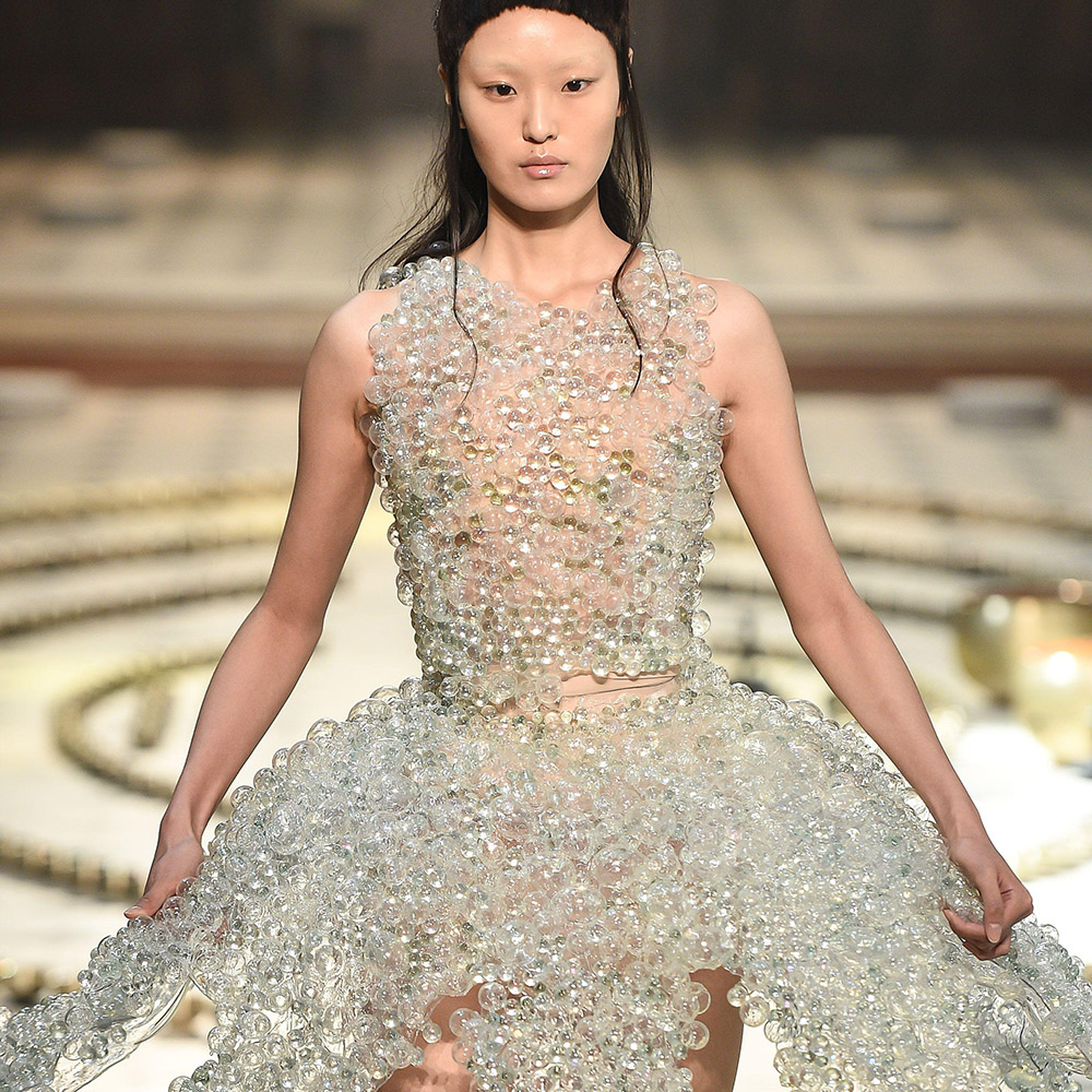 Iris Van Herpen AW16 