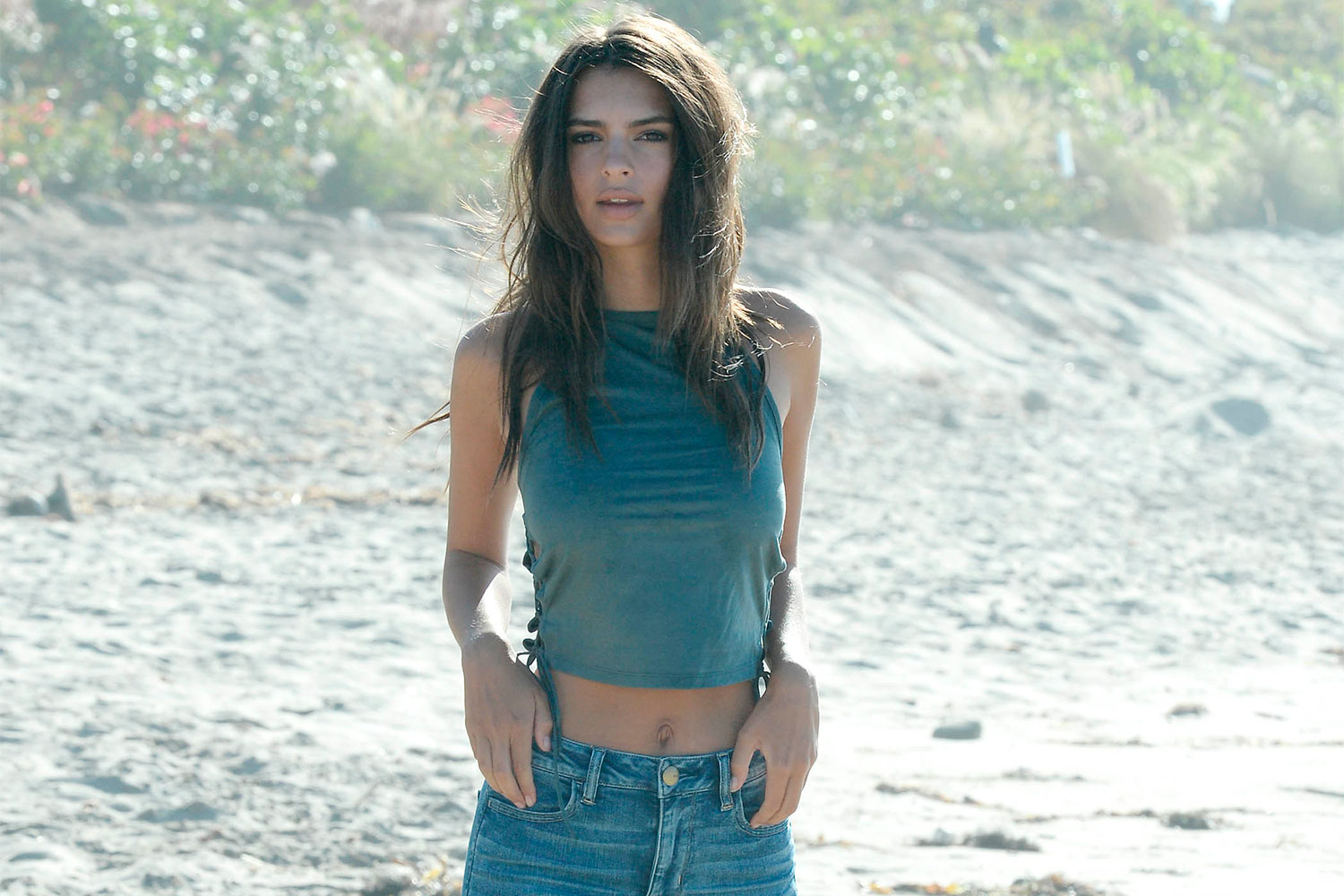 Emily Ratajkowski on bleaching her hair and rebellious female role models