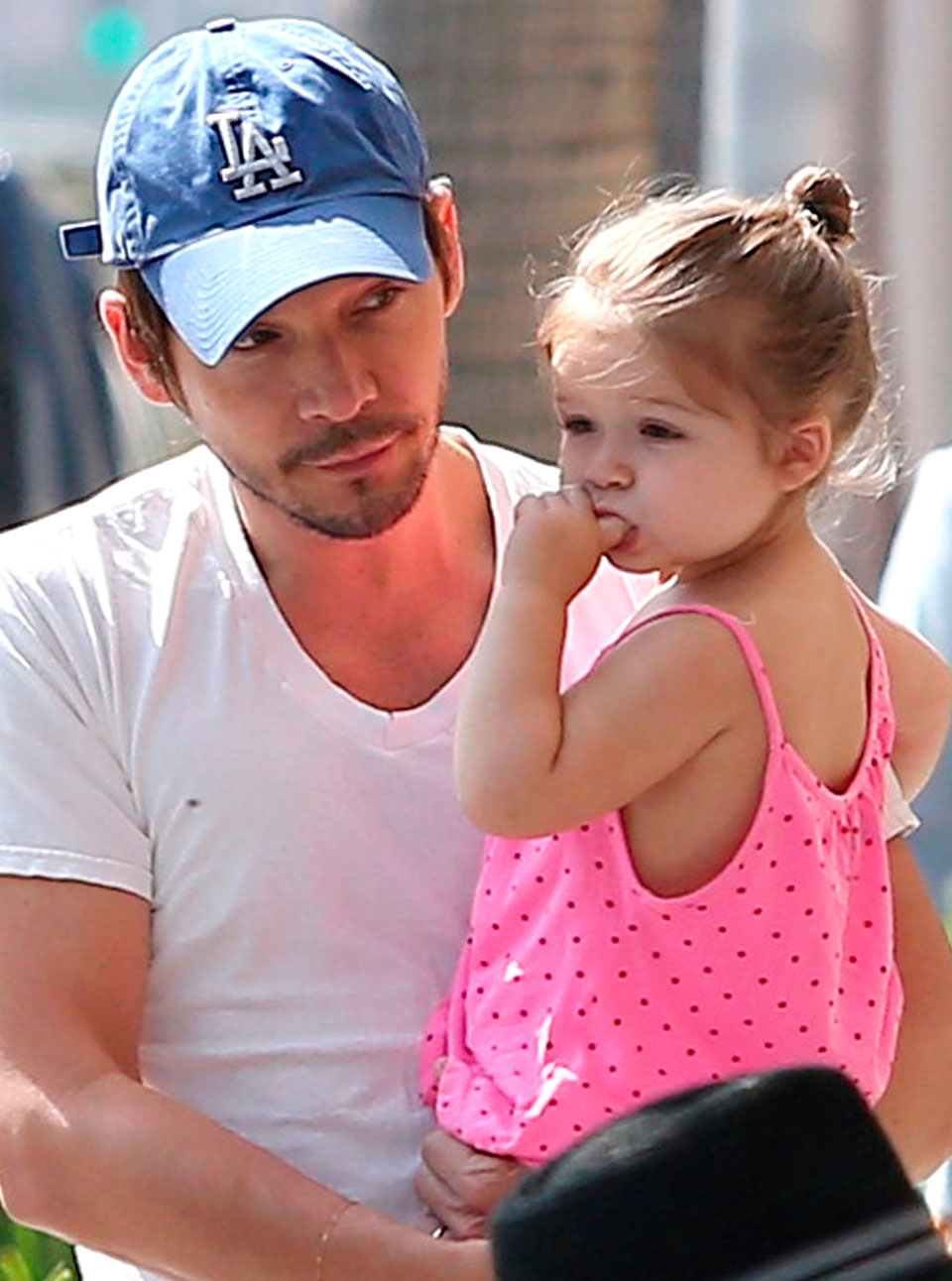 Harper Beckham Enjoys Day Out With Victoria Beckham's Hairstylist ...